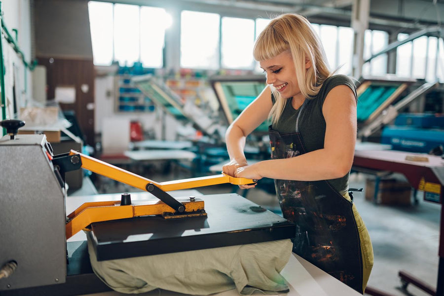 The Best Heat Transfer Vinyl for T-Shirts: Complete Guide